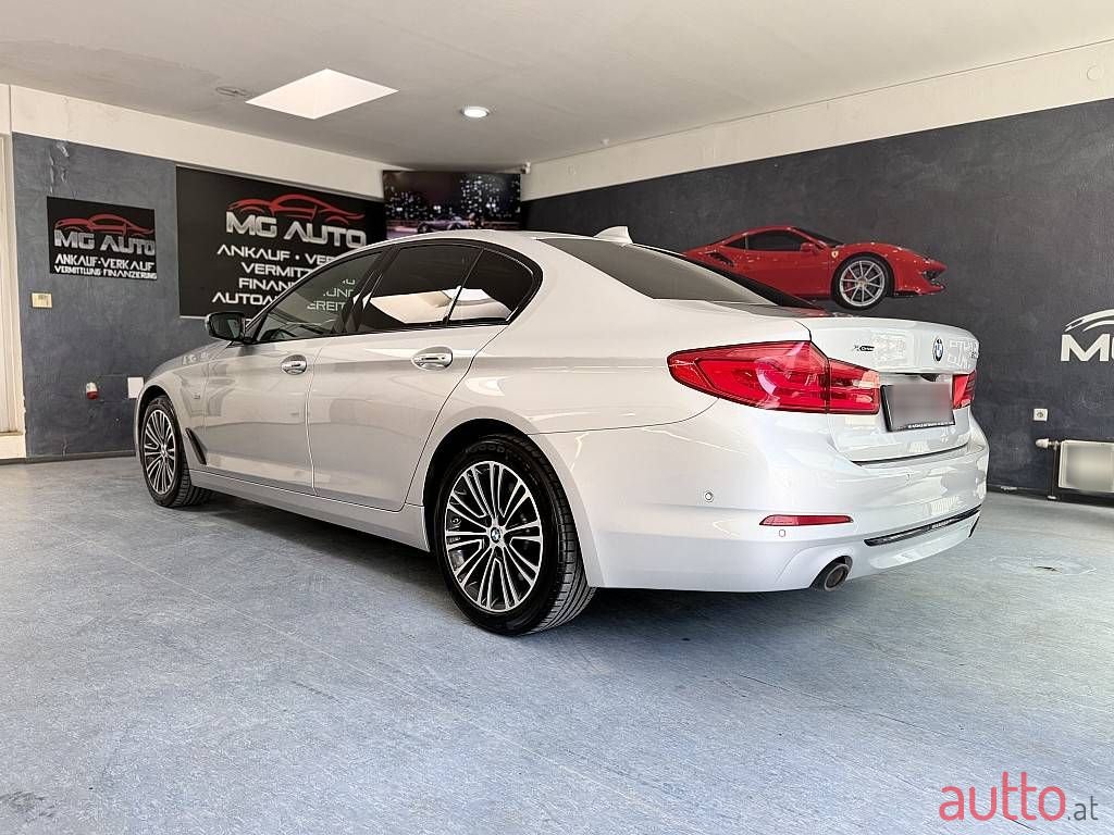 2017' BMW 5Er-Reihe photo #5
