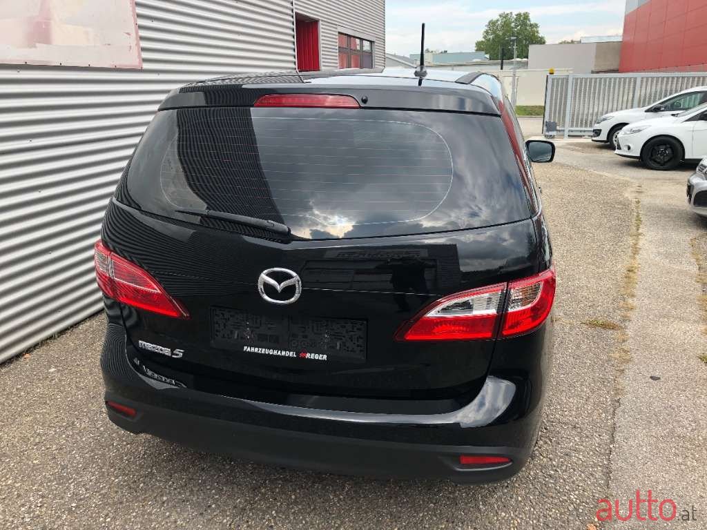 2012' Mazda Mazda5 photo #6