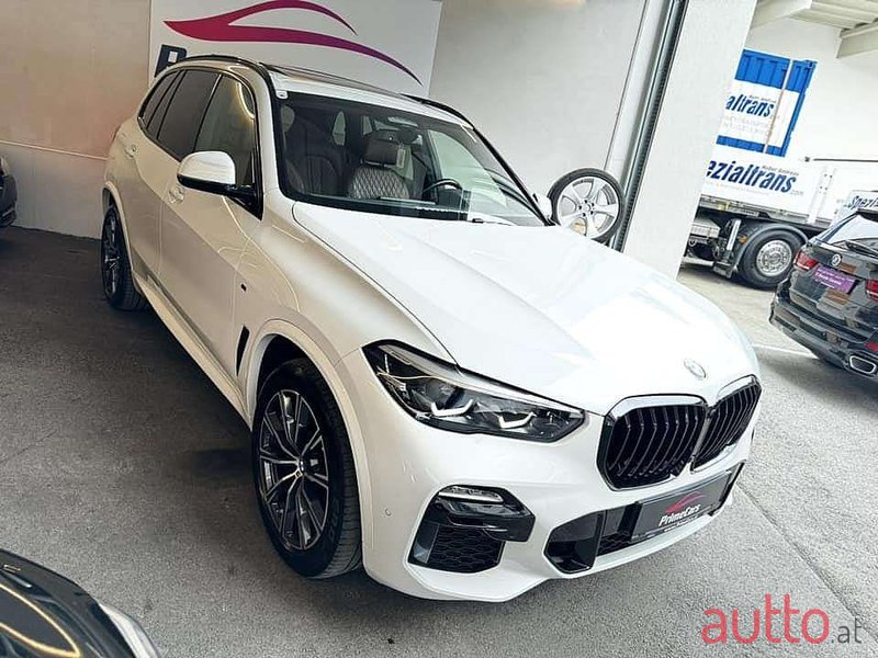 2019' BMW X5 photo #2