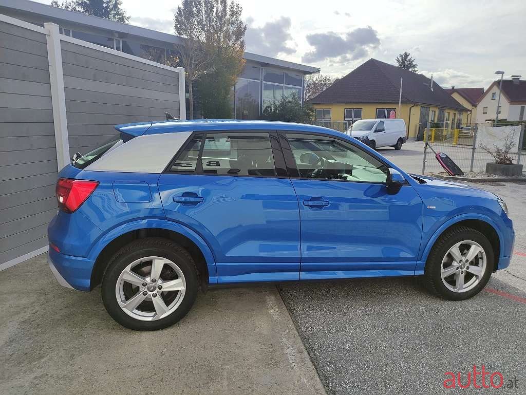2019' Audi Q2 photo #6