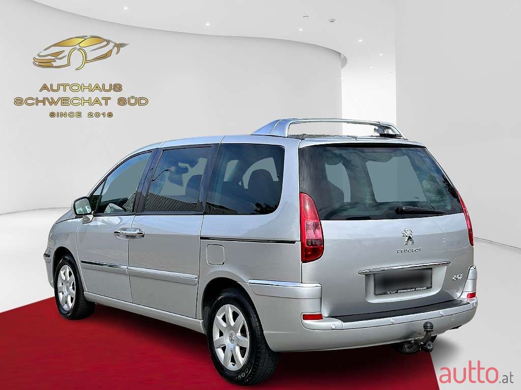 2014' Peugeot 807 photo #2