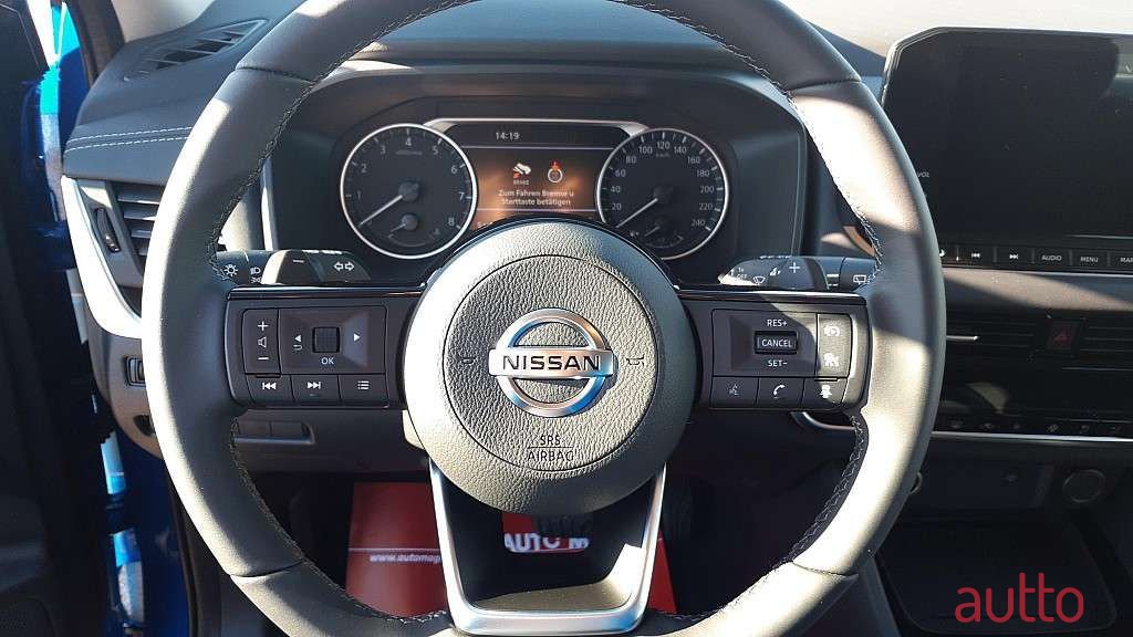 2022' Nissan Qashqai photo #5