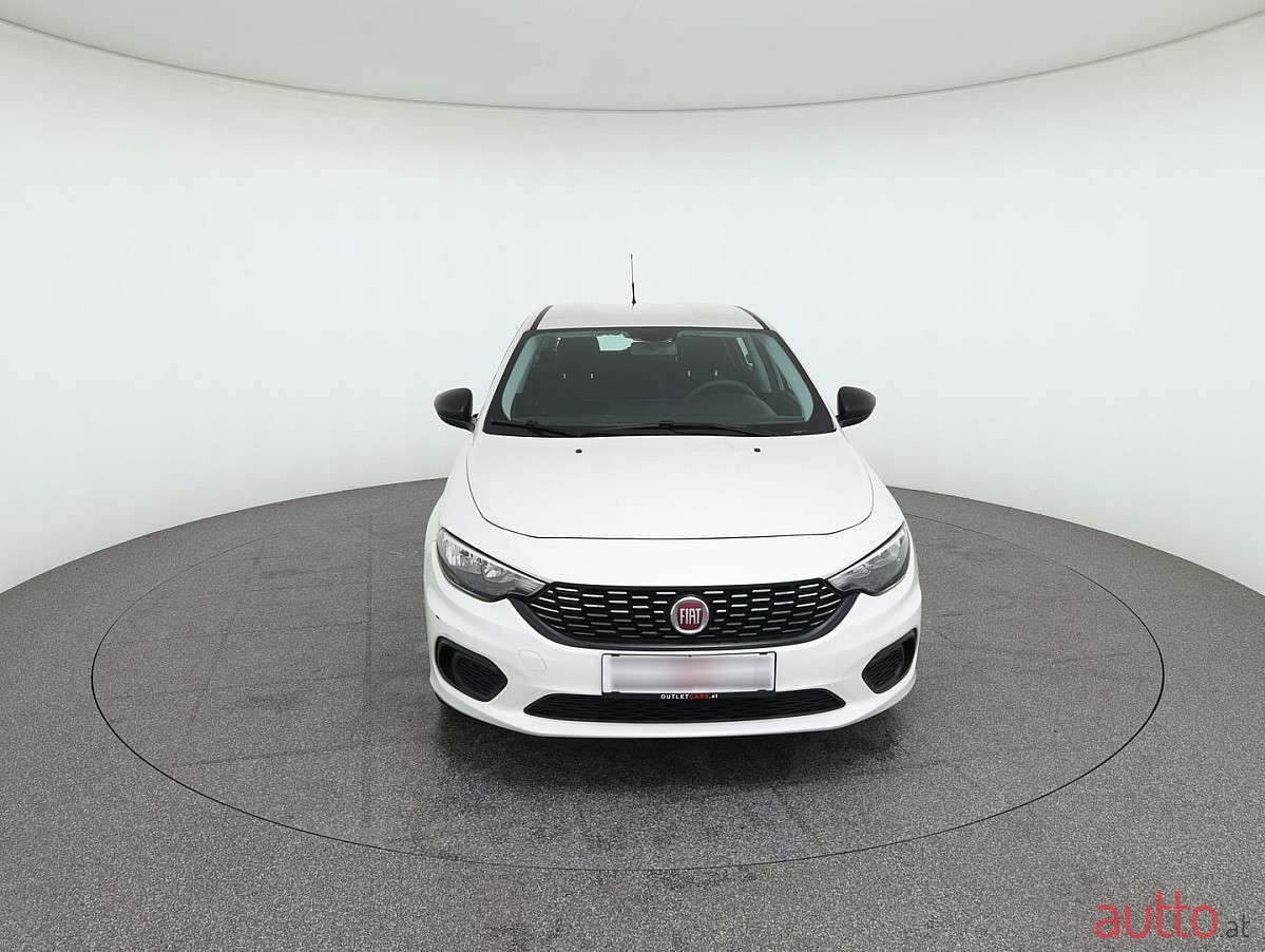 2018' Fiat Tipo photo #2