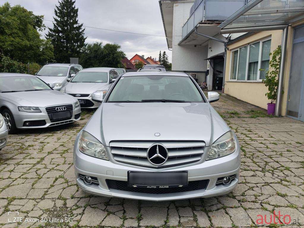 2007' Mercedes-Benz C-Klasse photo #2