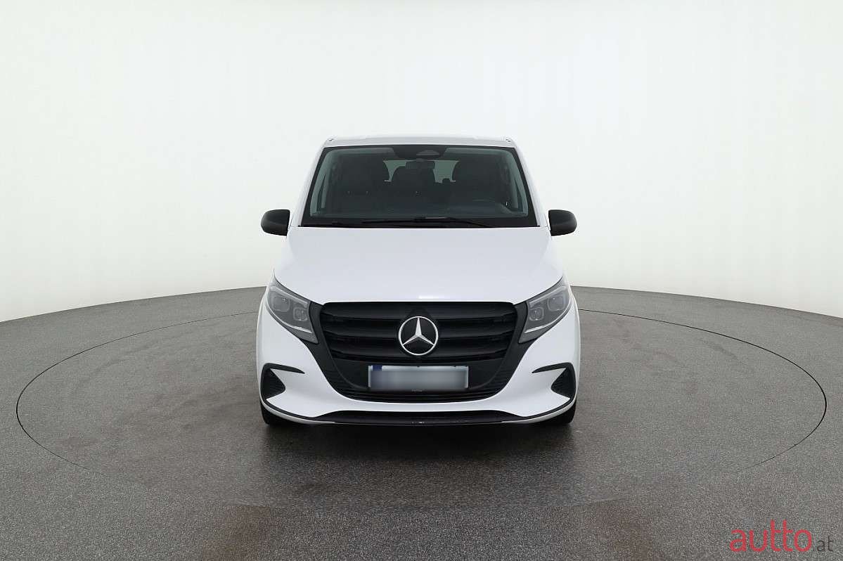 2024' Mercedes-Benz Vito photo #2