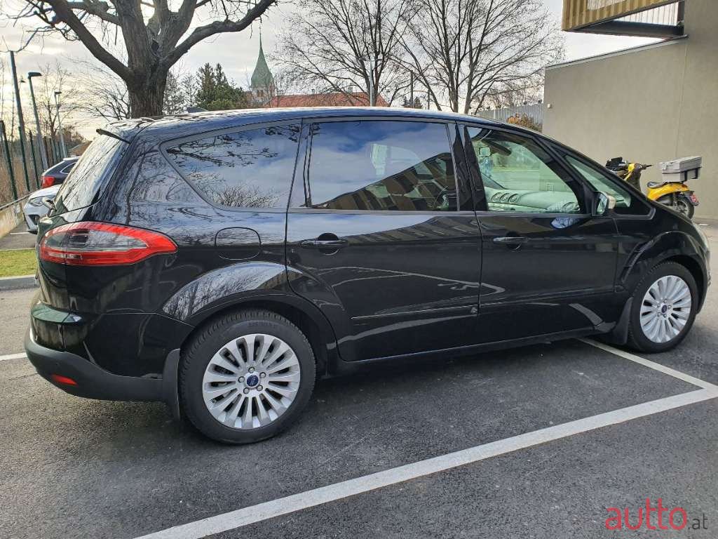 2015' Ford S-Max photo #5