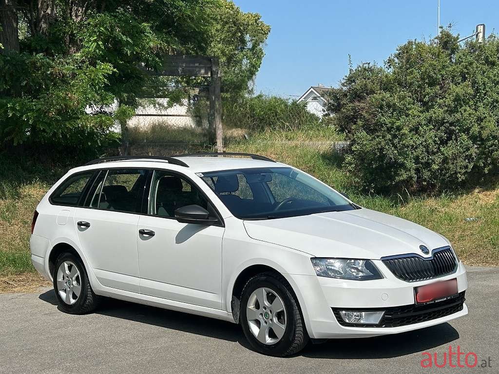 2014' Skoda Octavia photo #5