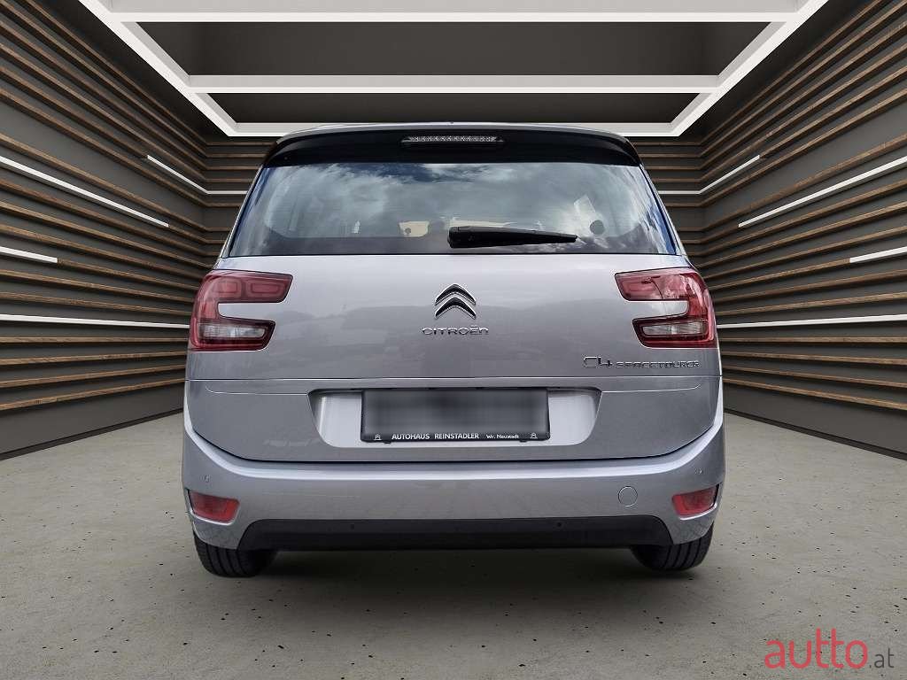 2020' Citroen C4 SpaceTourer photo #6