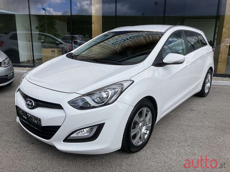 2014' Hyundai i30 photo #1