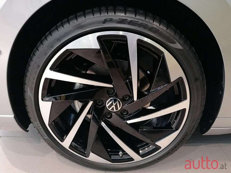 2020' Volkswagen Arteon photo #5