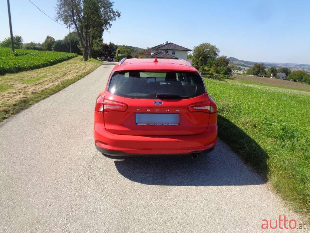 2018' Ford Focus photo #4