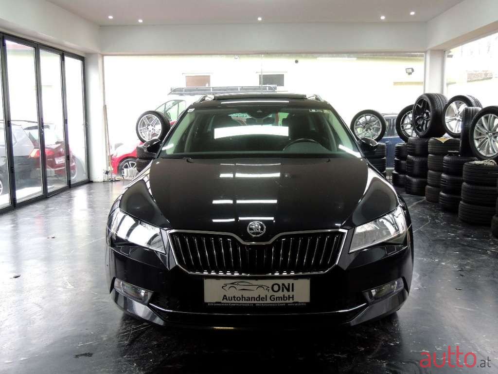 2017' Skoda Superb photo #3
