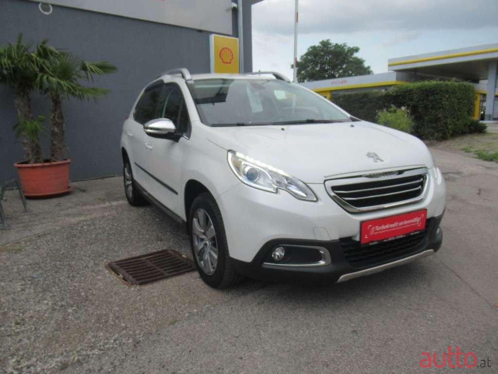 2015' Peugeot 2008 photo #2