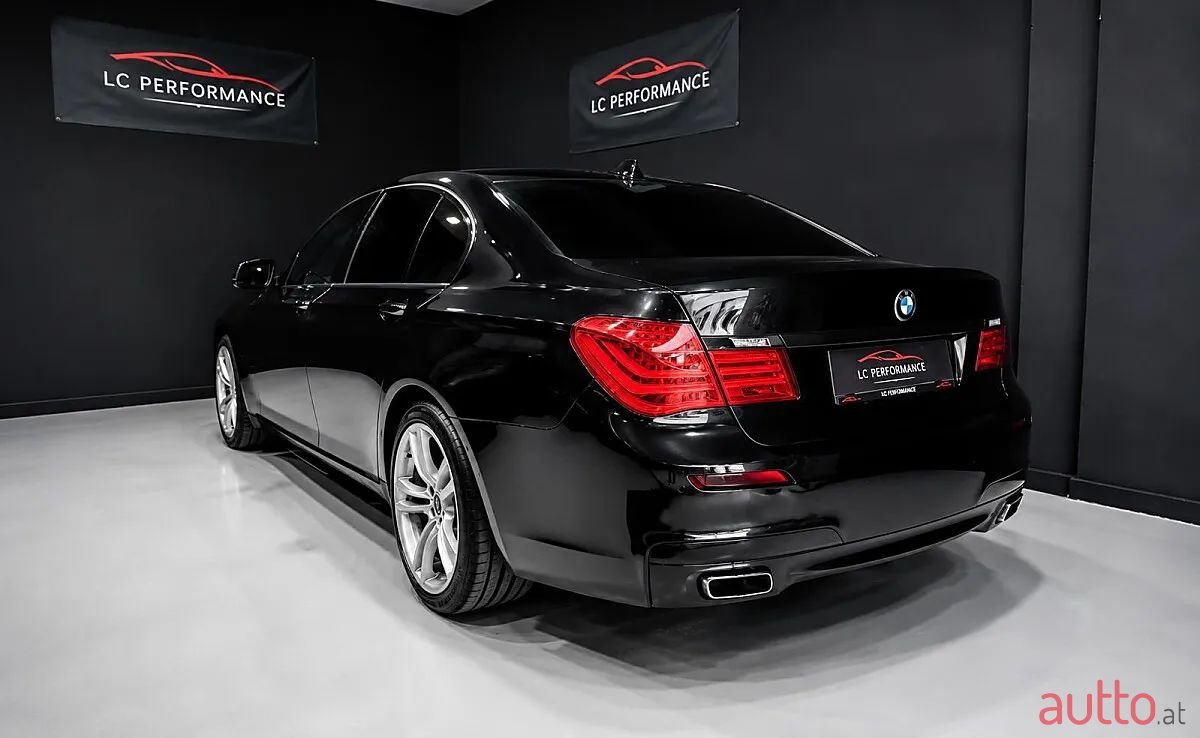 2010' BMW 7Er-Reihe photo #4