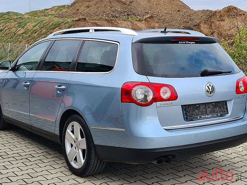 2006' Volkswagen Passat photo #4