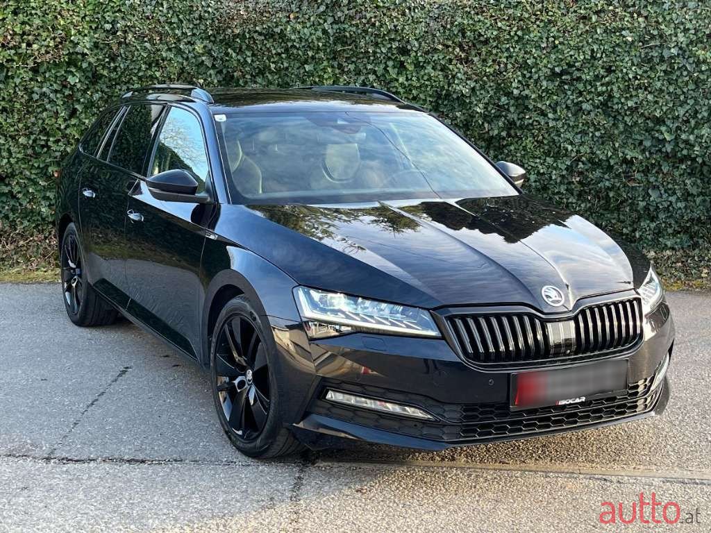 2021' Skoda Superb photo #1