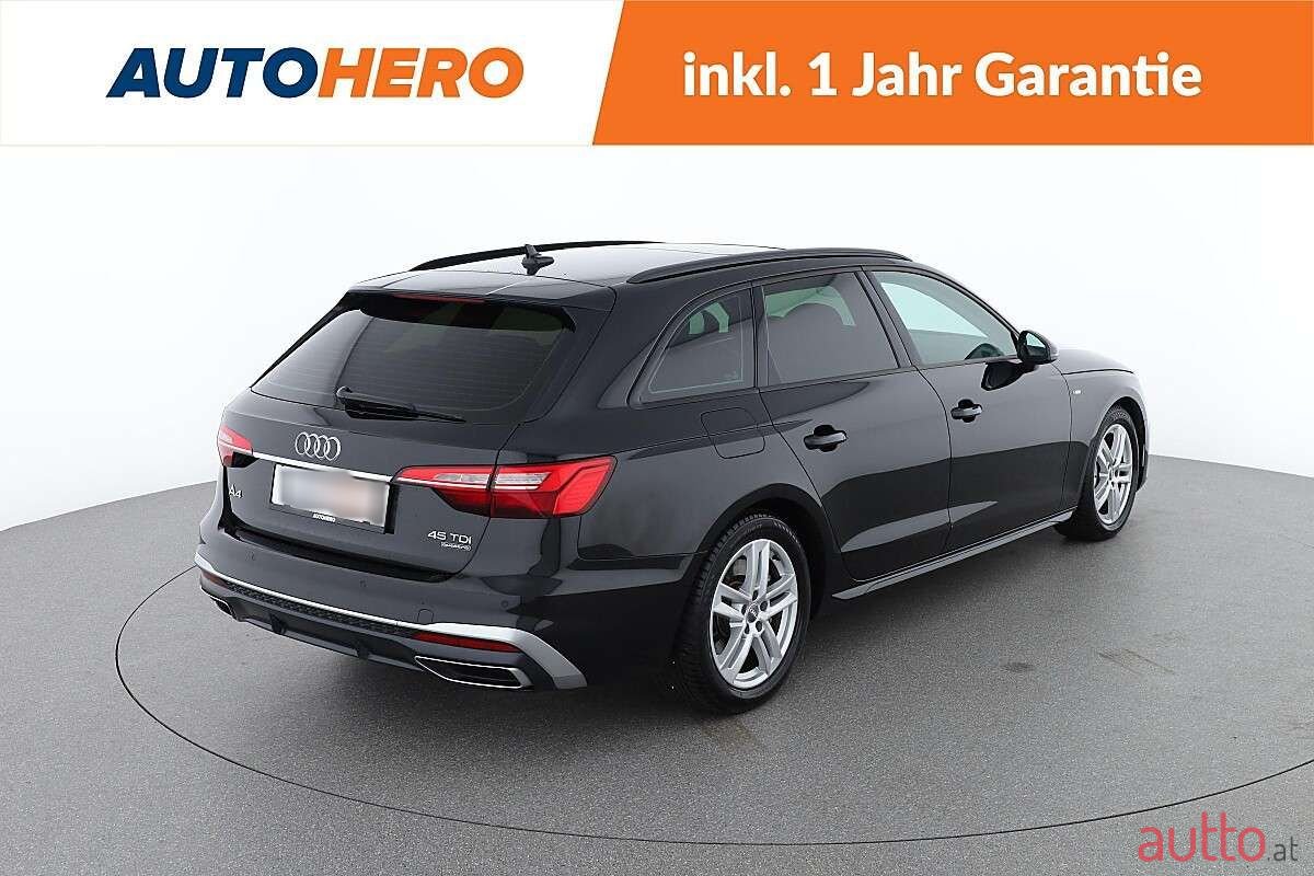 2019' Audi A4 photo #5