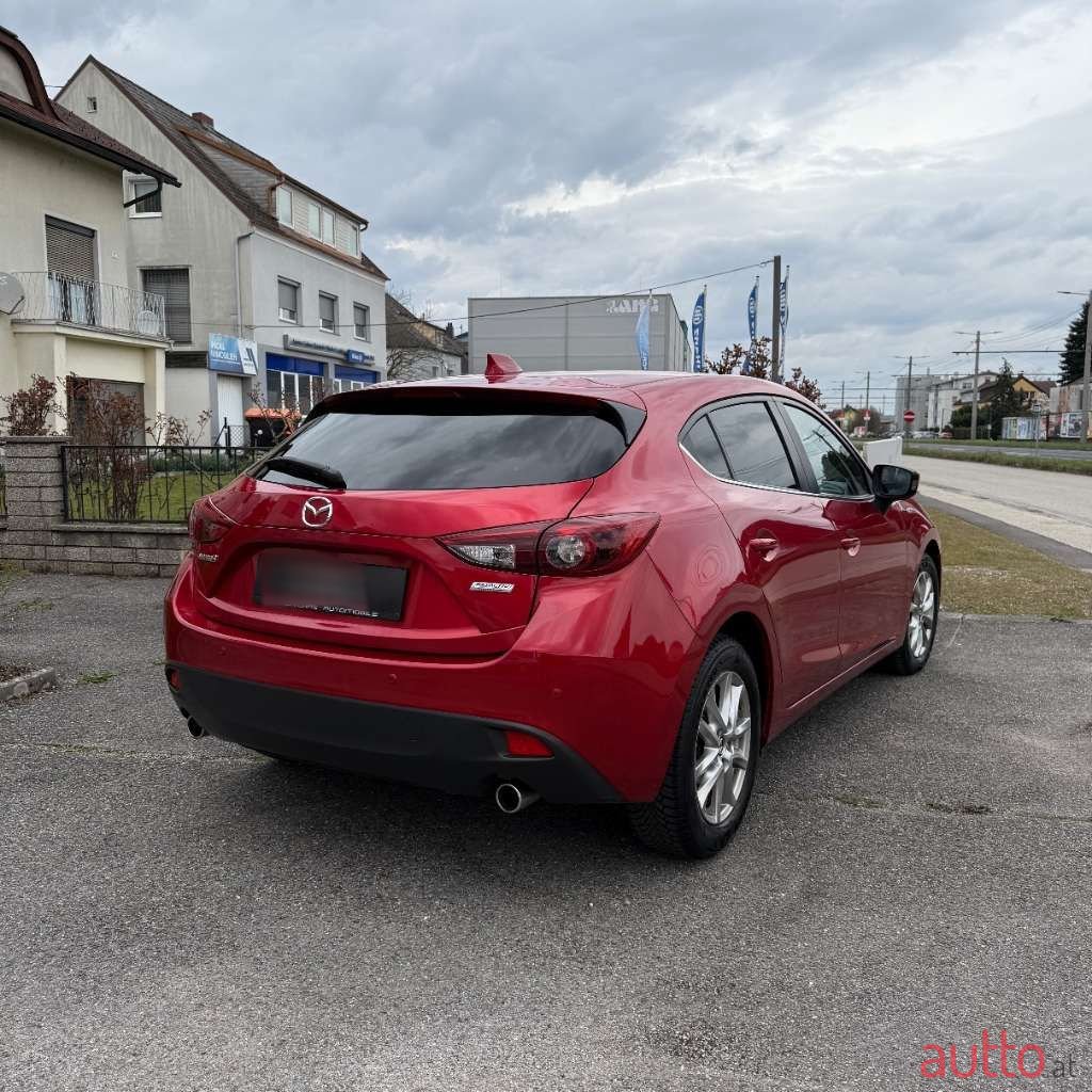 2015' Mazda Mazda3 photo #5