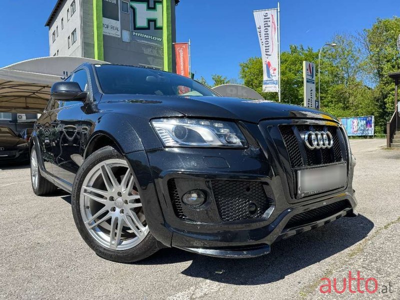 2010' Audi Q5 photo #1