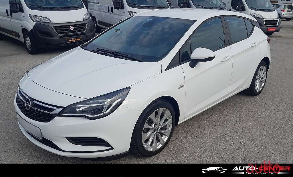 2016' Opel Astra photo #1