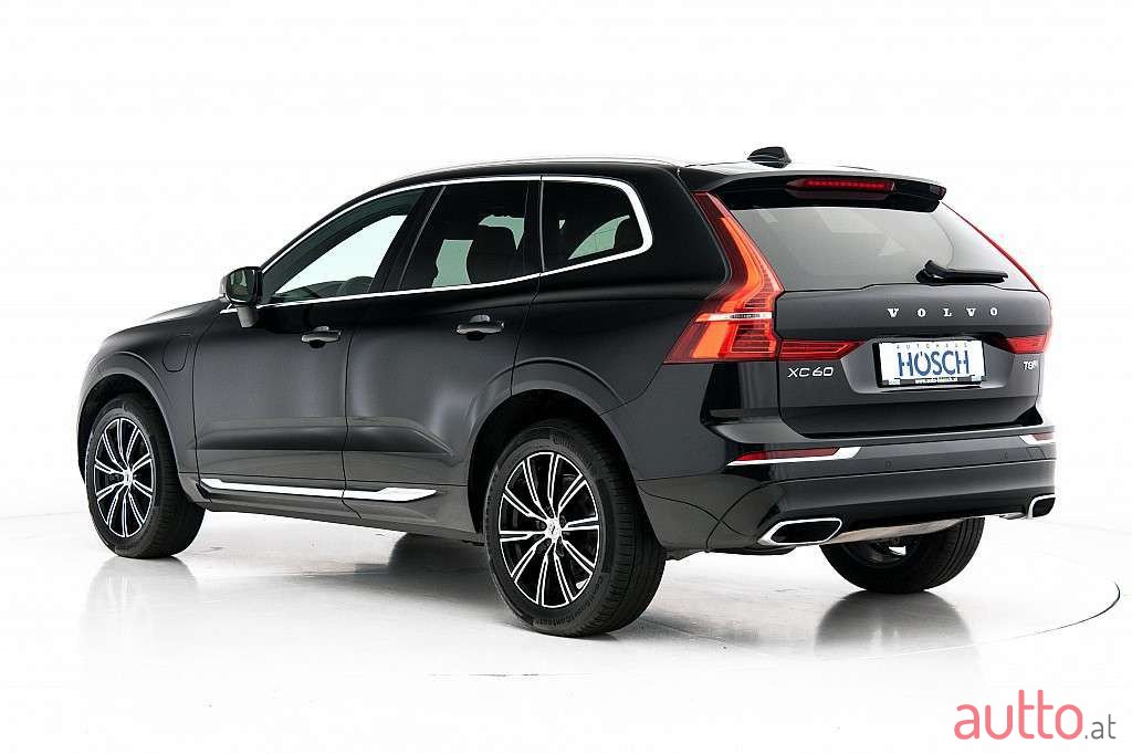 2019' Volvo XC60 photo #3