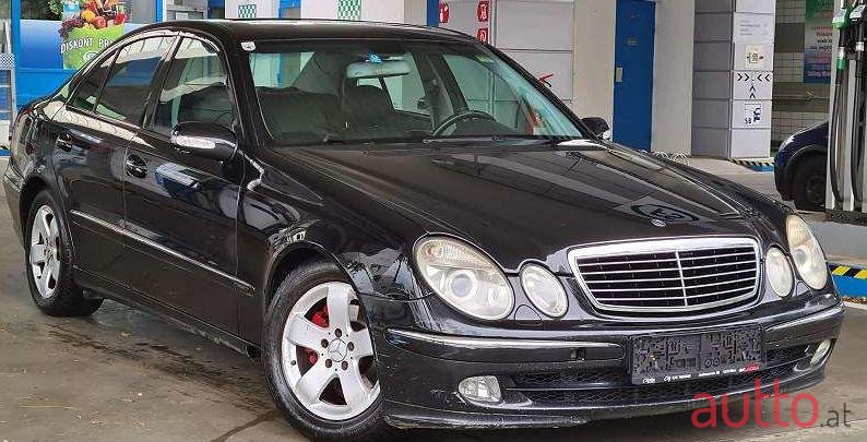 2003' Mercedes-Benz E-Klasse photo #1