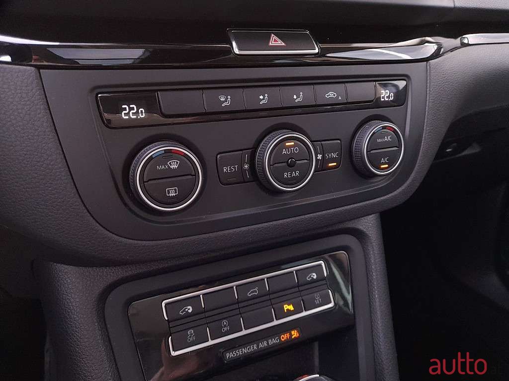 2018' SEAT Alhambra photo #4