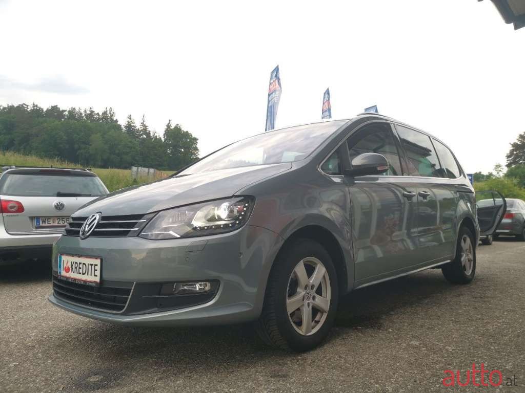 2013' Volkswagen Sharan photo #6