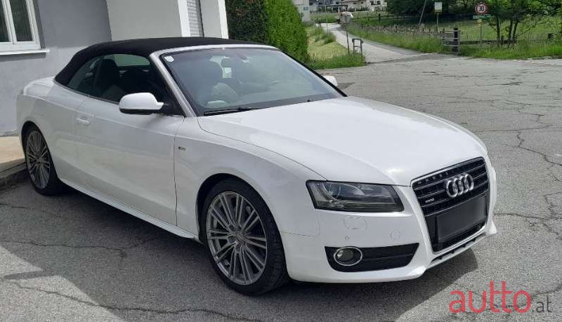 2011' Audi A5 photo #2