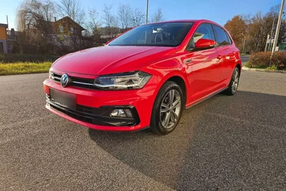 2019' Volkswagen Polo