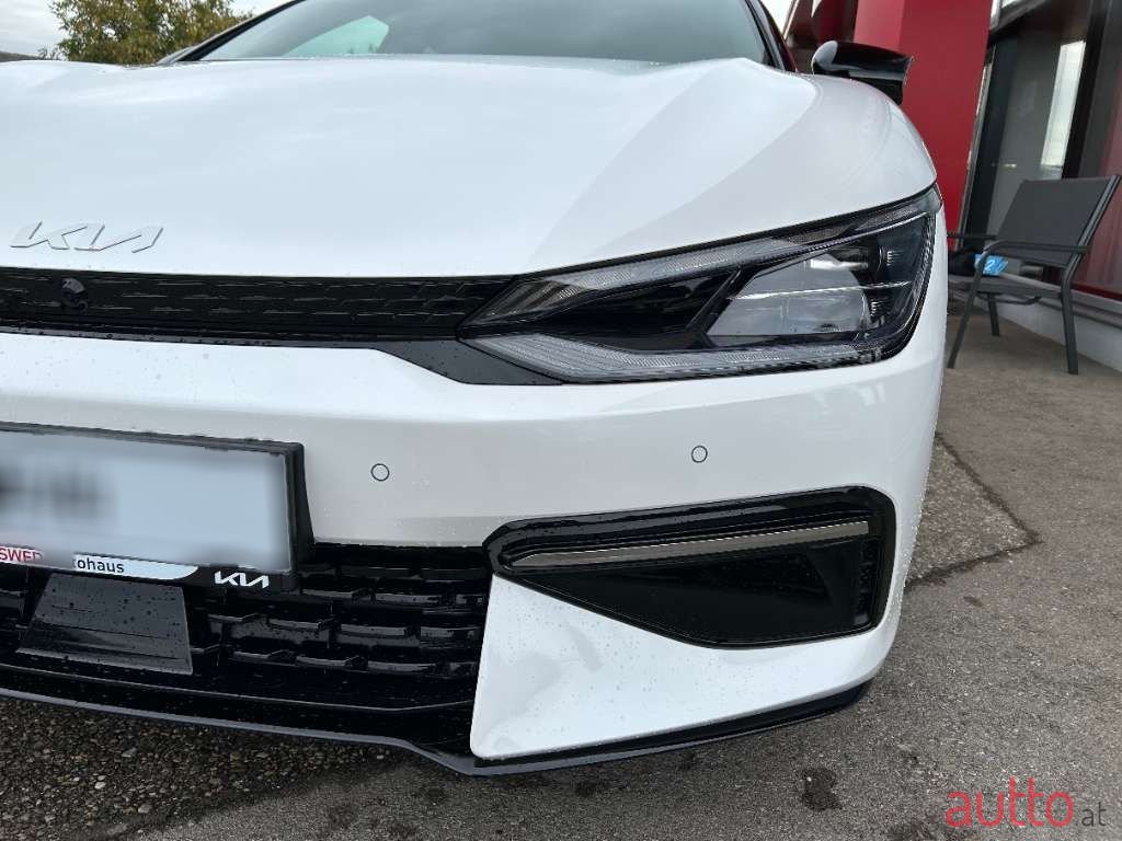 2023' Kia EV6 photo #3