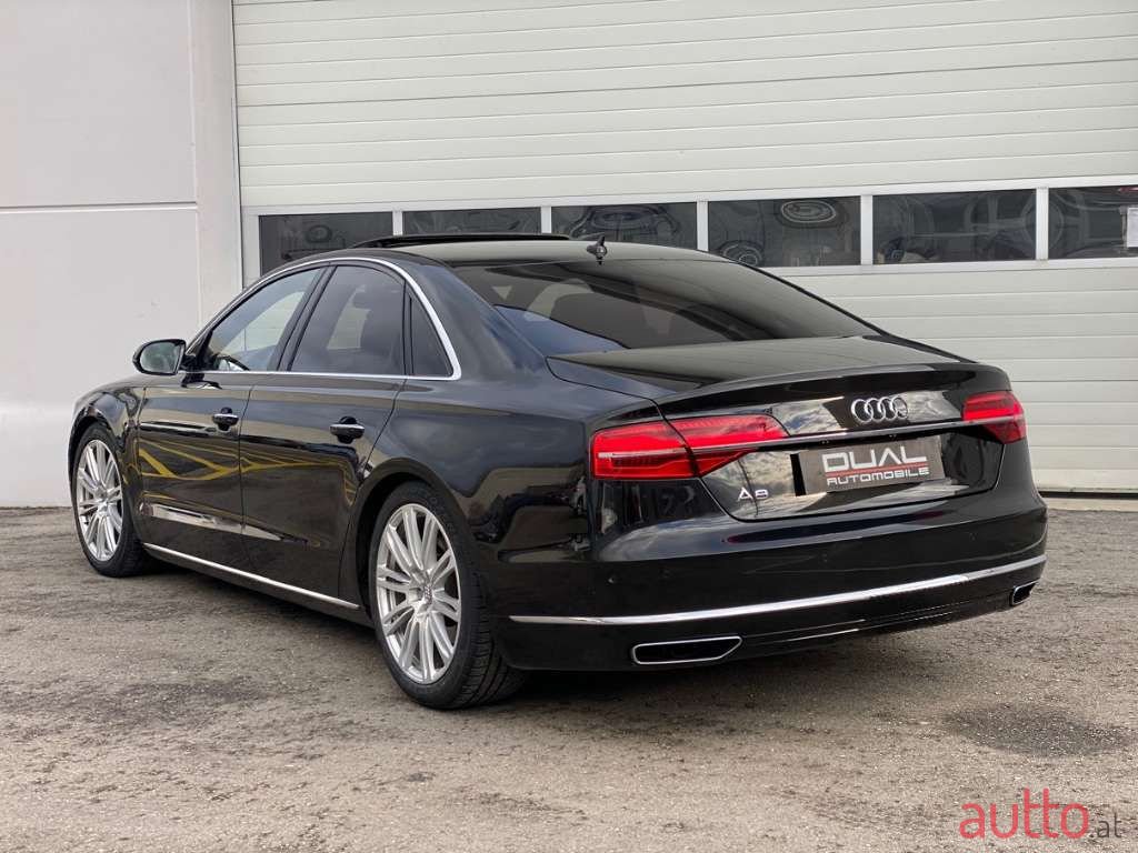 2014' Audi A8 photo #4