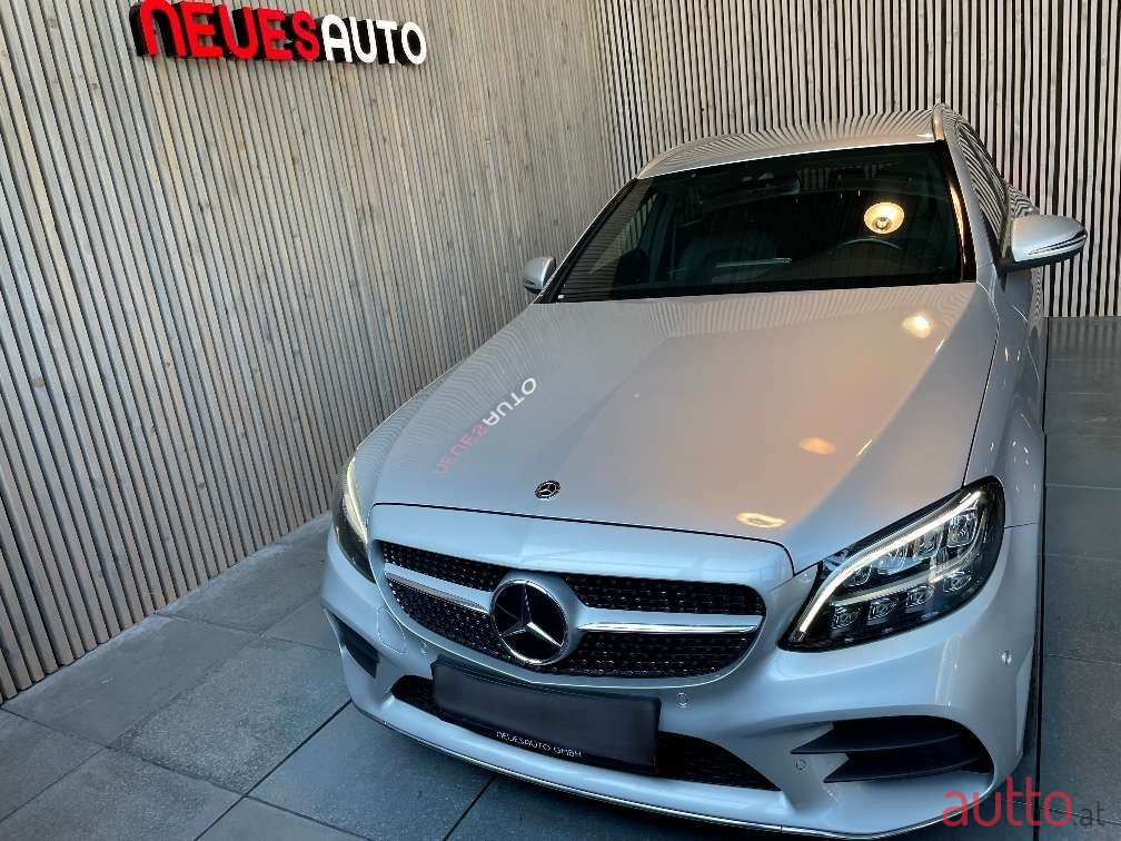 2019' Mercedes-Benz C-Klasse photo #2