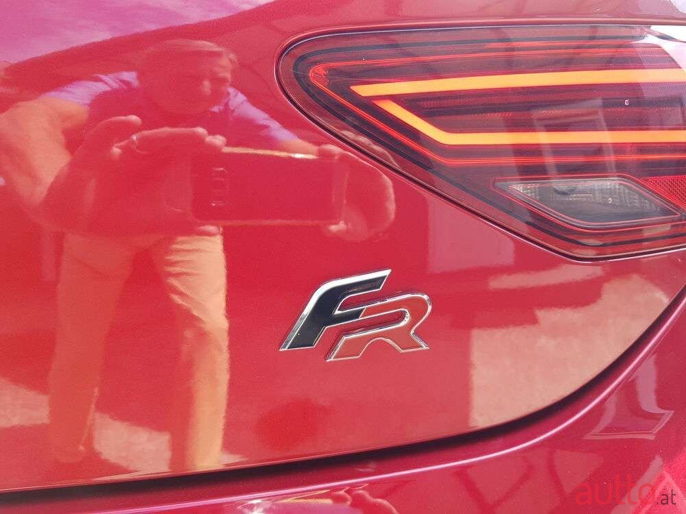 2017' SEAT Leon photo #6