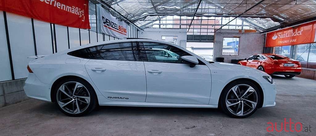 2019' Audi A7 photo #5