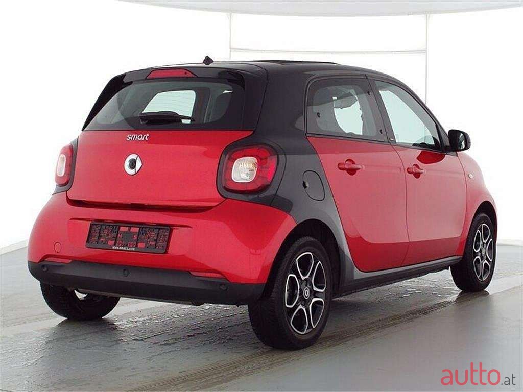 2019' Smart Forfour photo #1