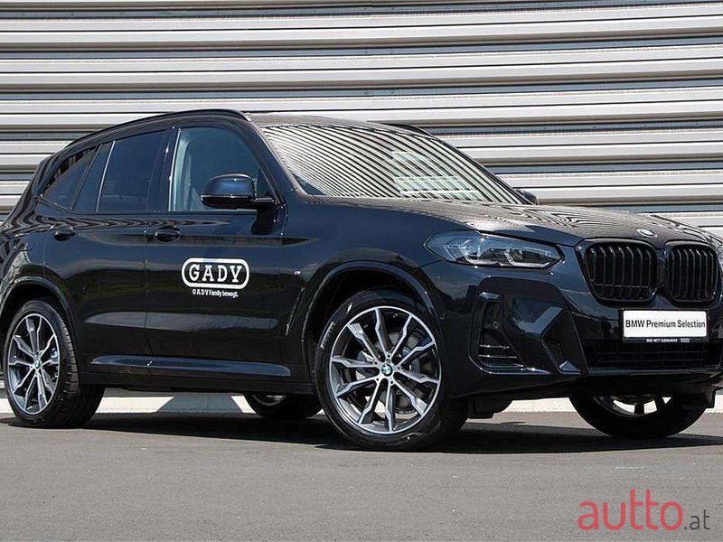 2022' BMW X3 photo #2