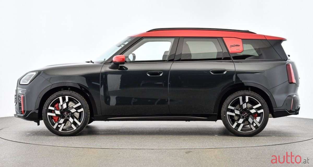 2024' MINI Mini photo #3