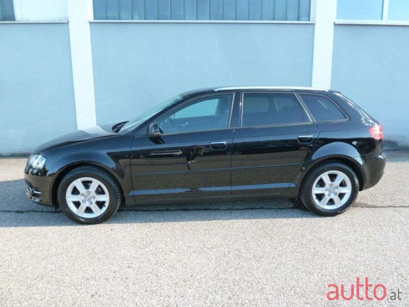 2011' Audi A3 photo #3
