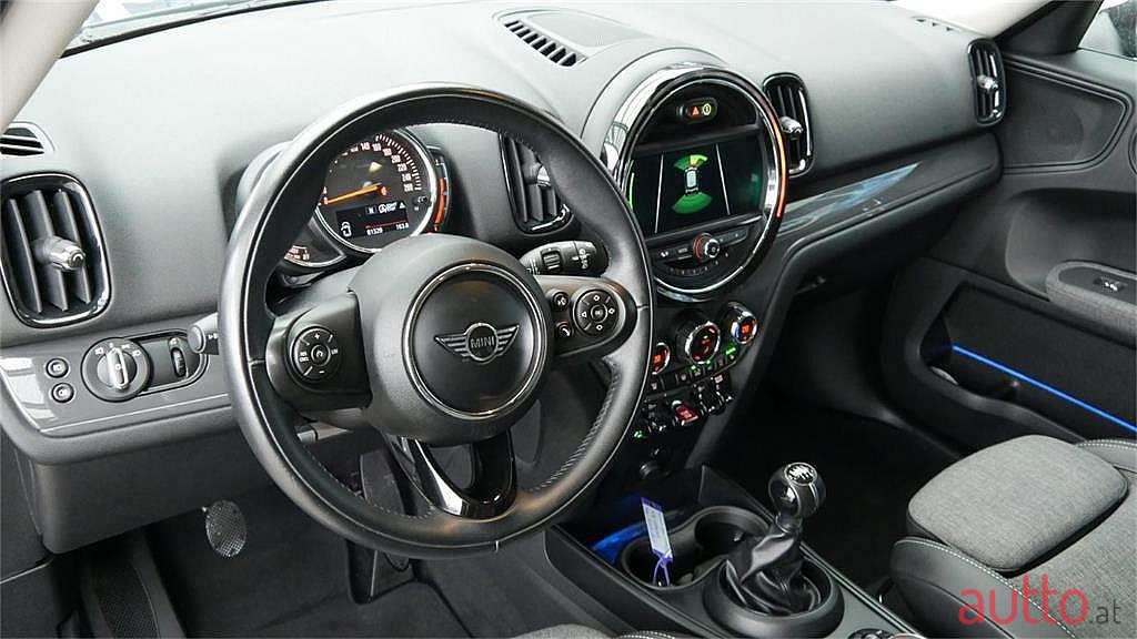 2022' MINI Countryman photo #6