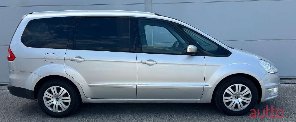 2011' Ford Galaxy photo #3