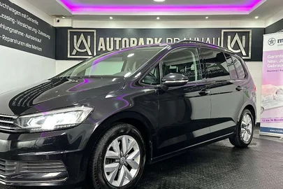2017' Volkswagen Touran