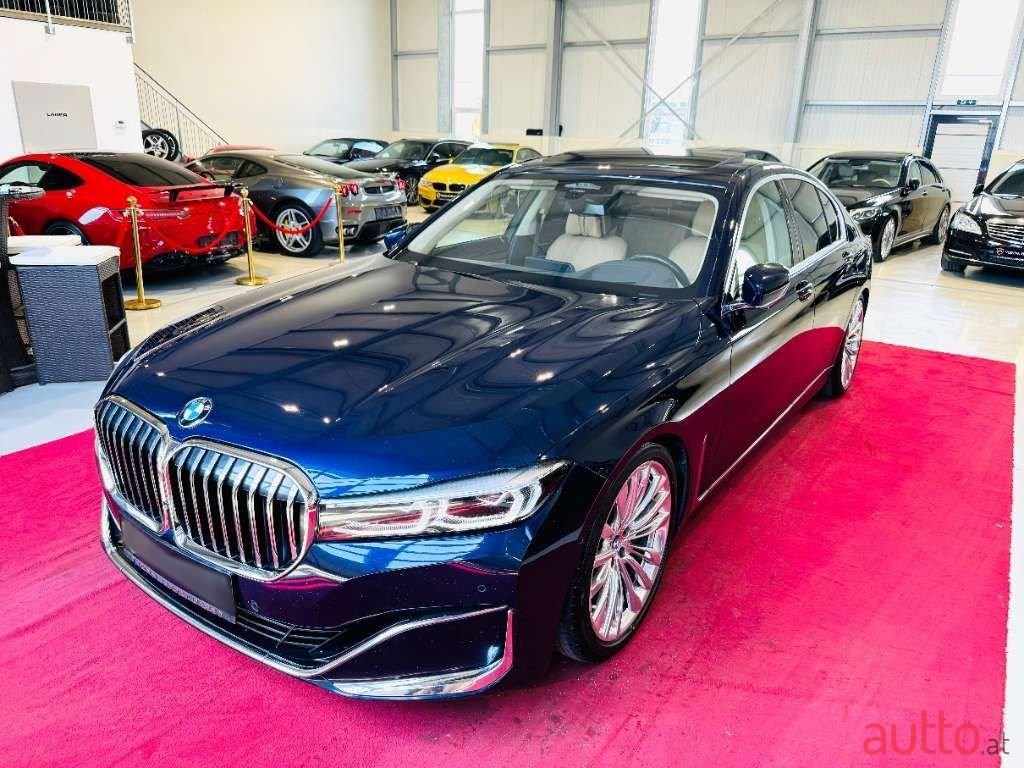2019' BMW 7Er-Reihe photo #1