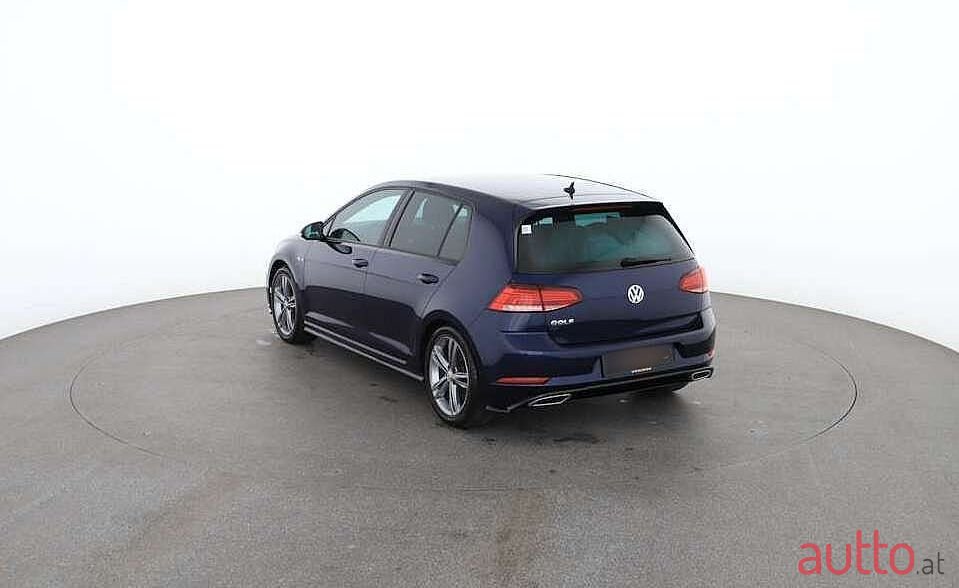 2020' Volkswagen Golf photo #4