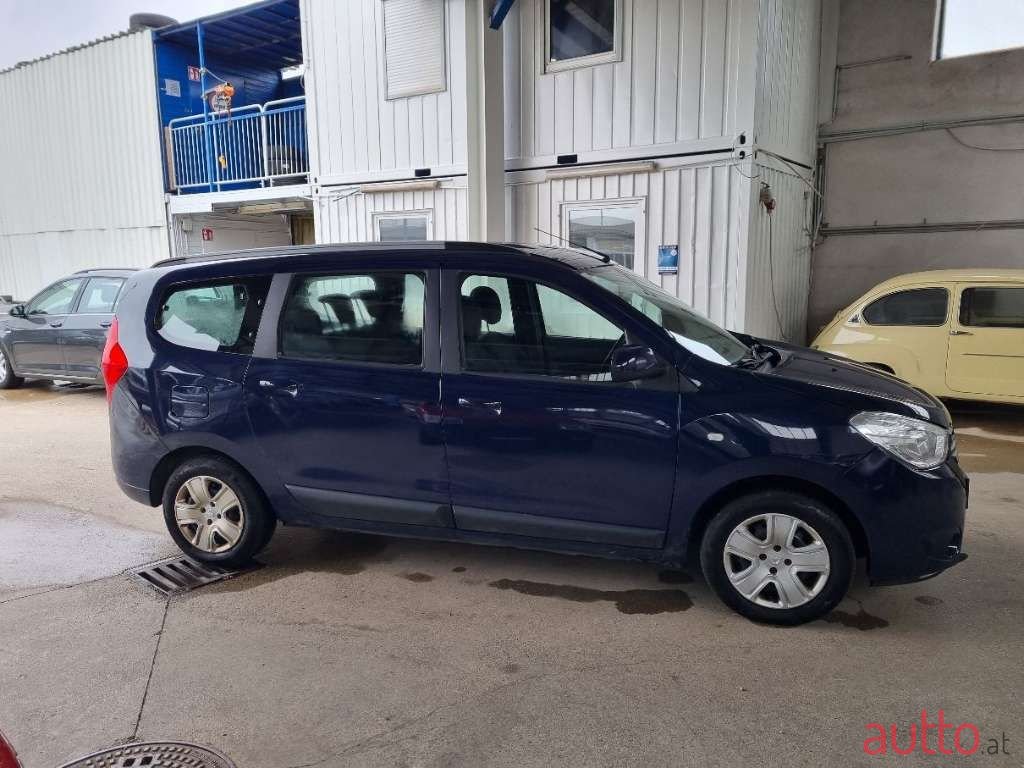 2018' Dacia Lodgy photo #4