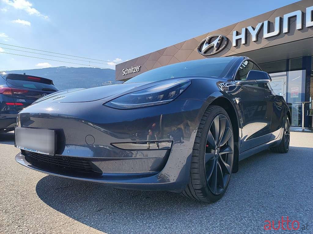 2019' Tesla Model 3 photo #3