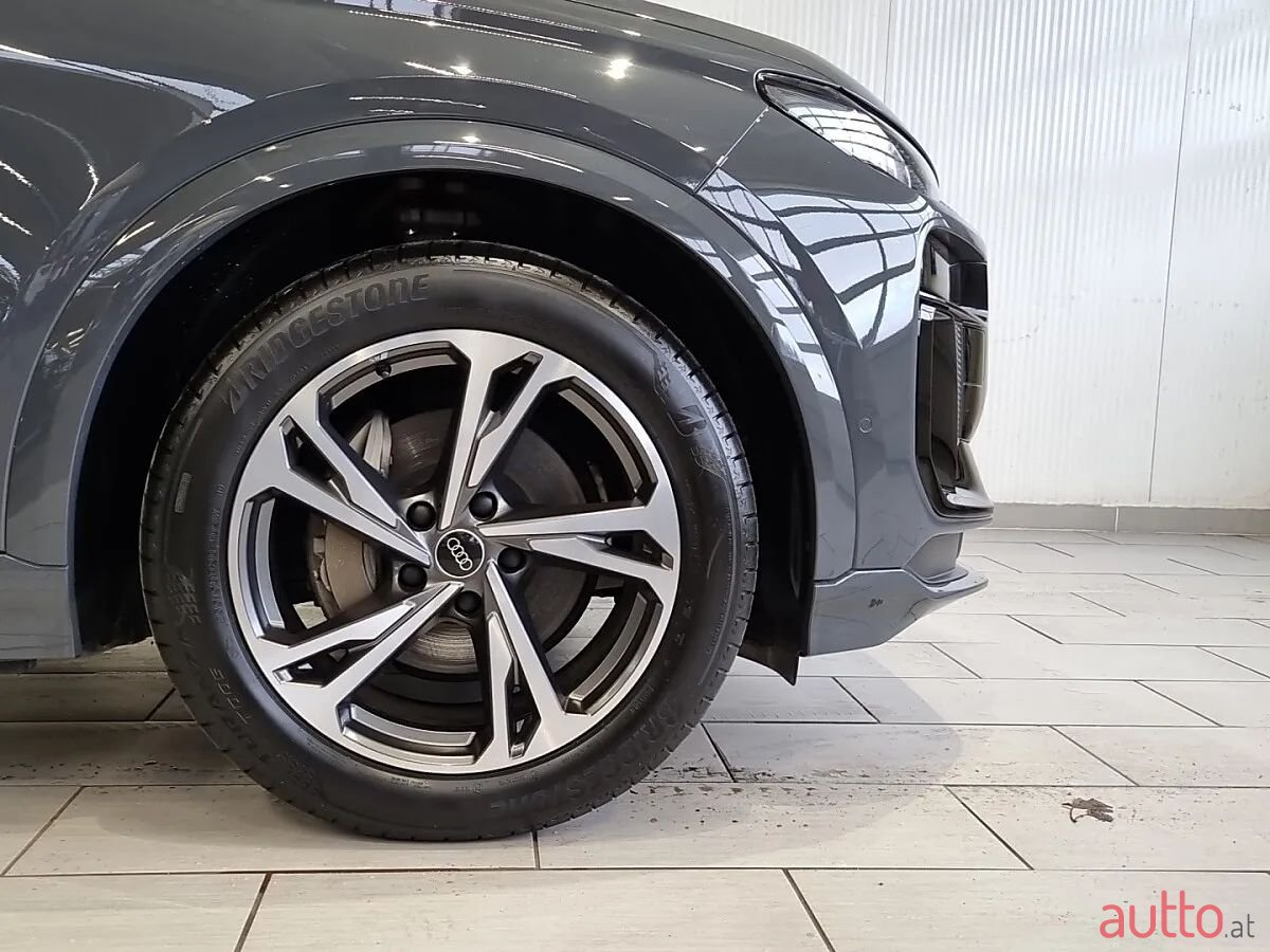 2024' Audi Q6 photo #6