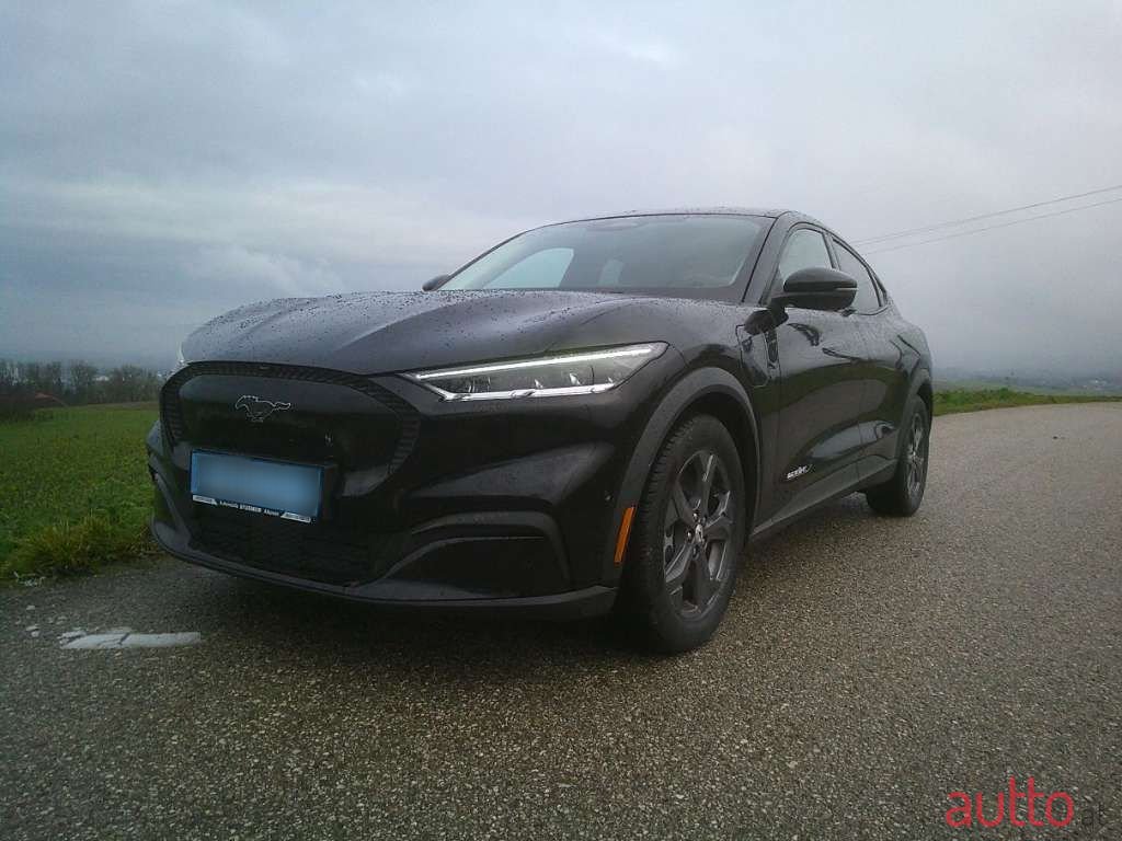 2024' Ford Mustang Mach-E photo #1