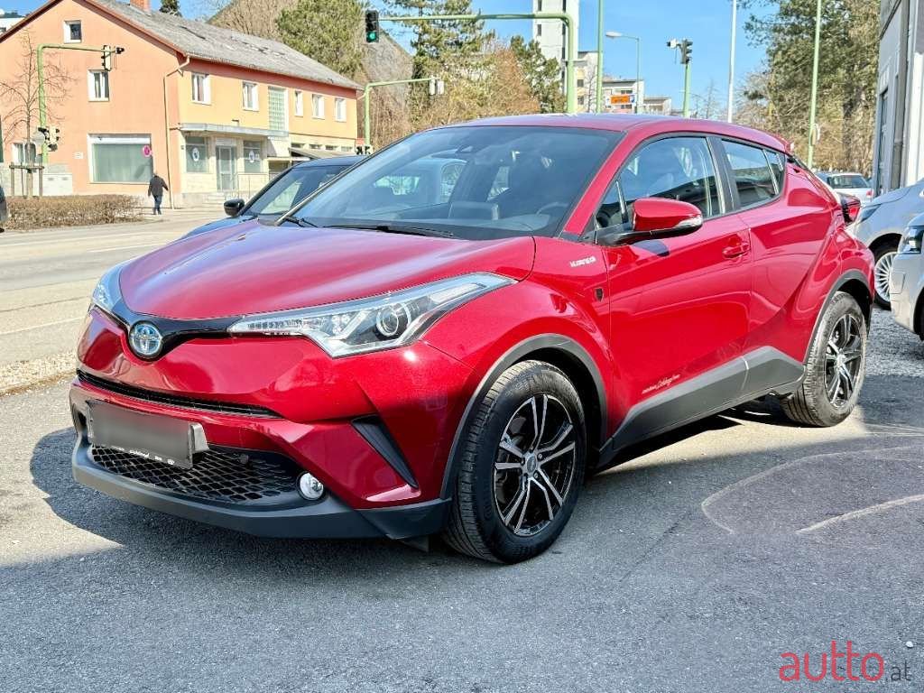 2016' Toyota C-HR photo #1