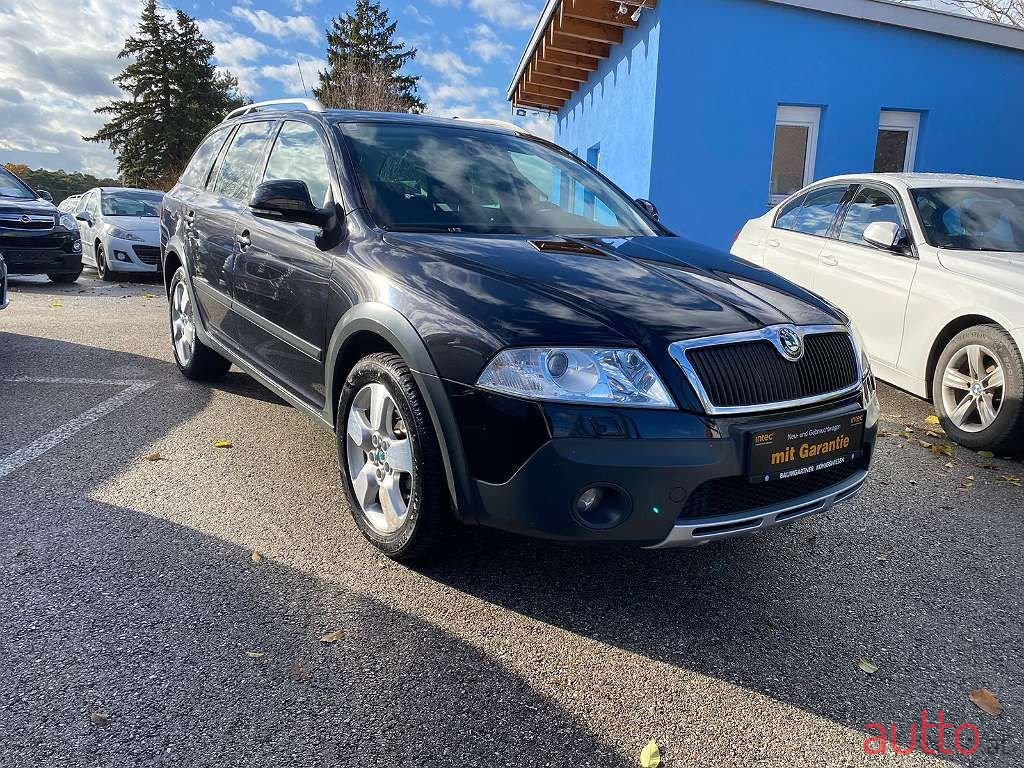 2009' Skoda Octavia photo #5